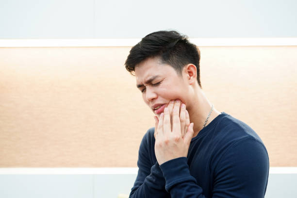 7 Signs Your Wisdom Teeth Need To Be Removed: Pay Attention